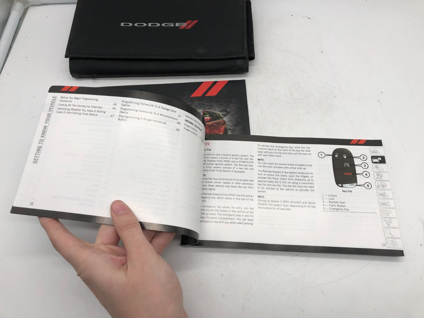 2018 Dodge Journey Owners Manual Set with Case OEM E02B40067