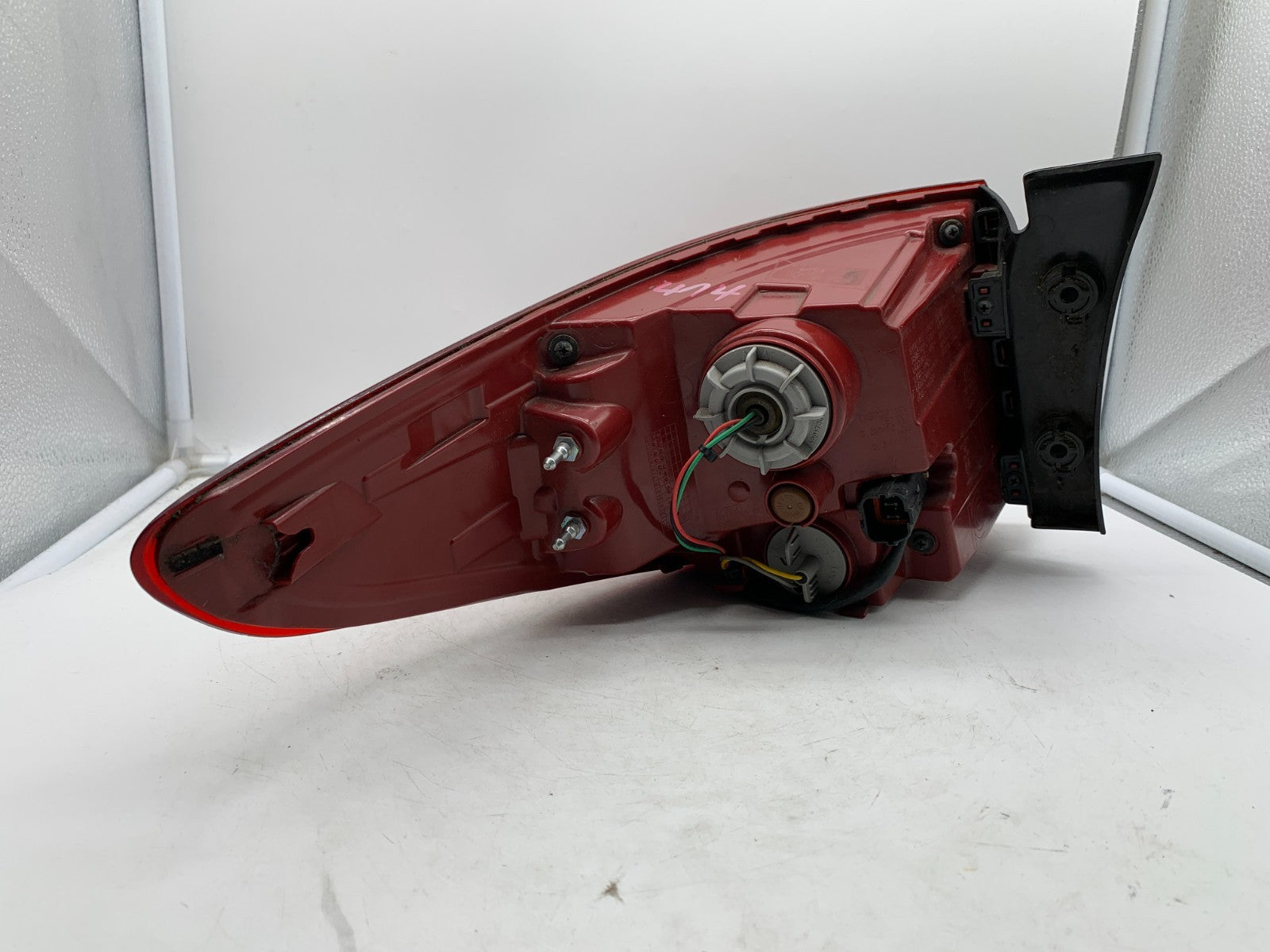 2017-2019 Hyundai Santa Fe Passenger Tail Light Taillight OEM A03B37008