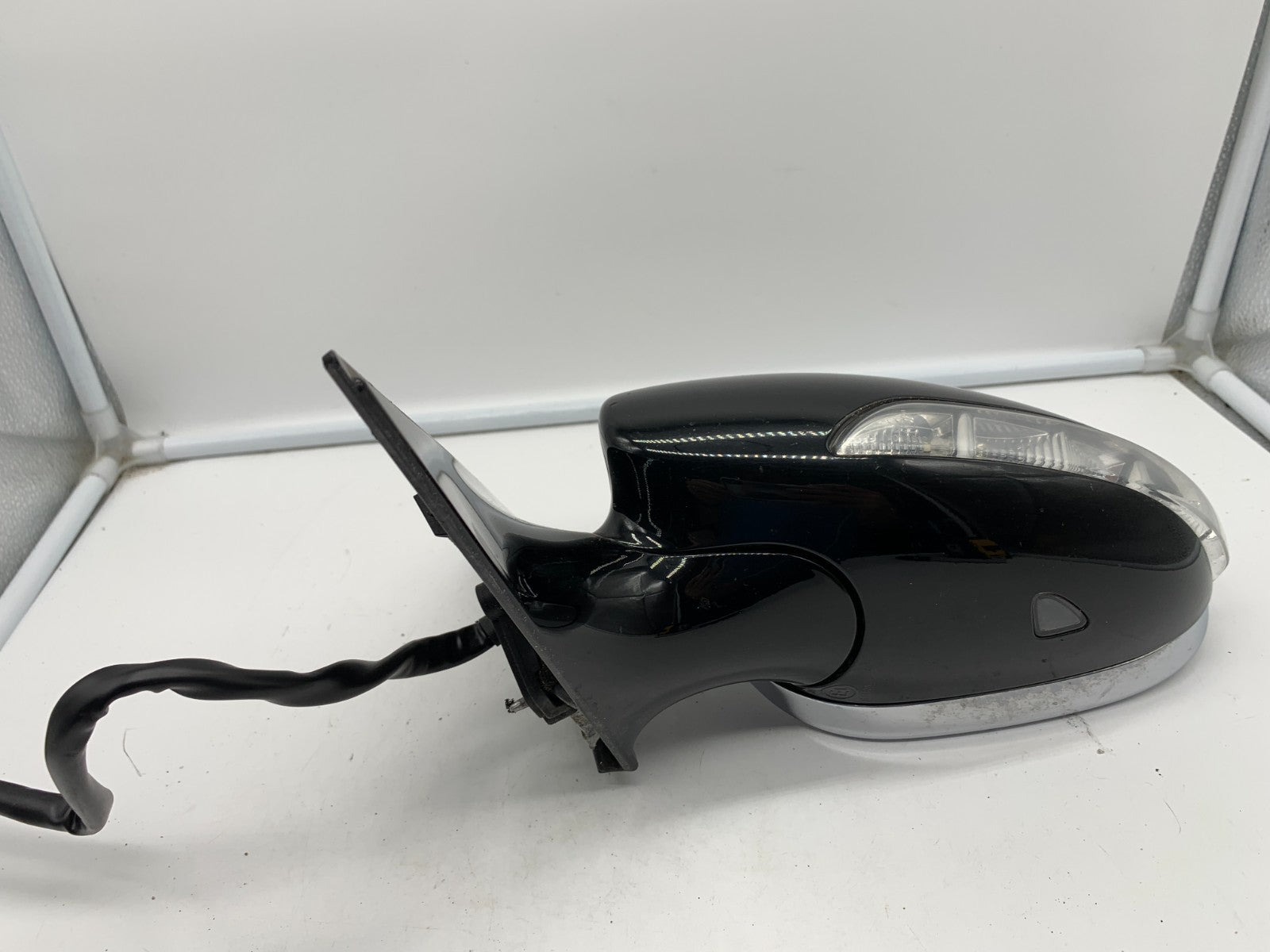 2007-2009 Mercedes-Benz S550 Driver Side View Power Door Mirror Black OEM