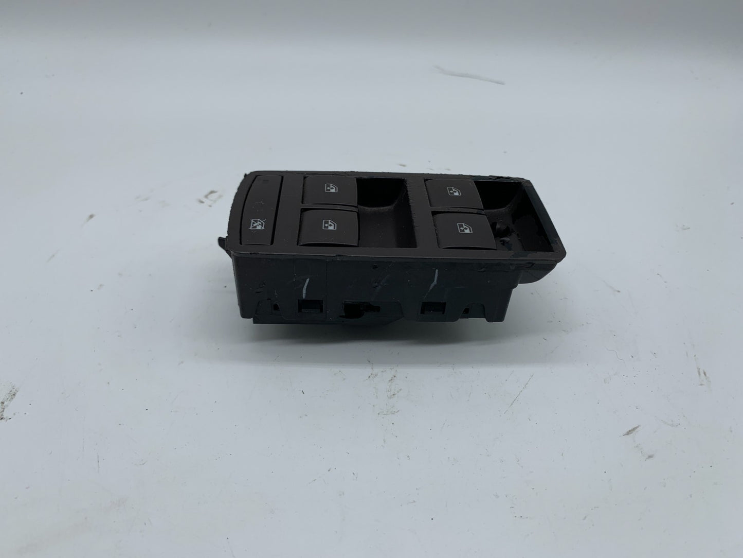 2014-2017 Buick Regal Master Power Window Switch OEM C01B25010