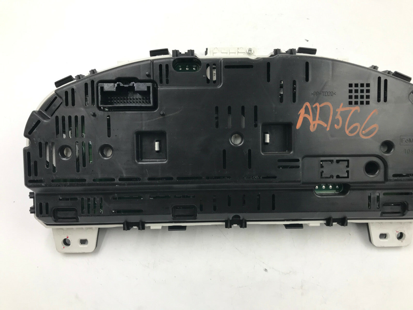 2010 Mercury Milan Speedometer Instrument Cluster 122890 Miles OEM D03B46081