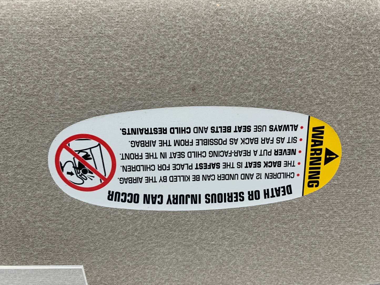 2002 Chrysler PT Cruiser Passenger Sun Visor Gray Illuminated OEM A01B41012