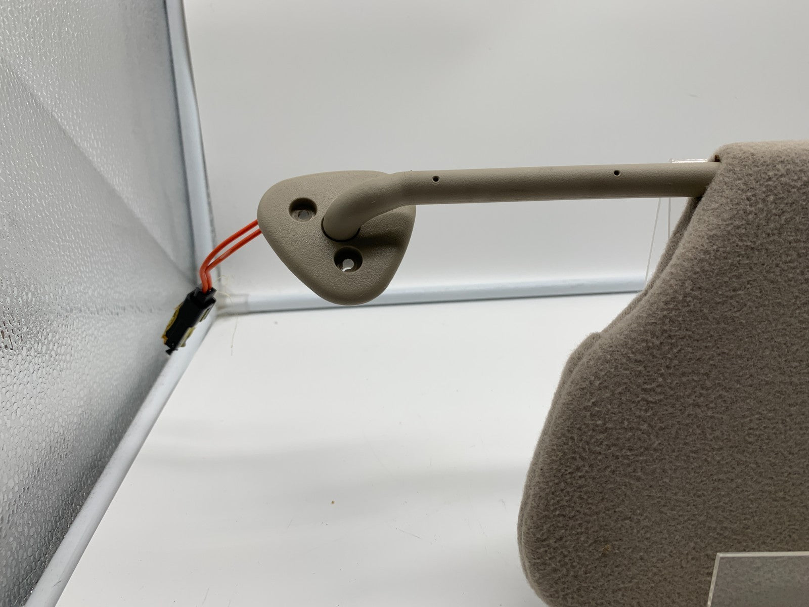 2000-2004 Cadillac Seville Passenger Sun Visor Gray Illuminated OEM