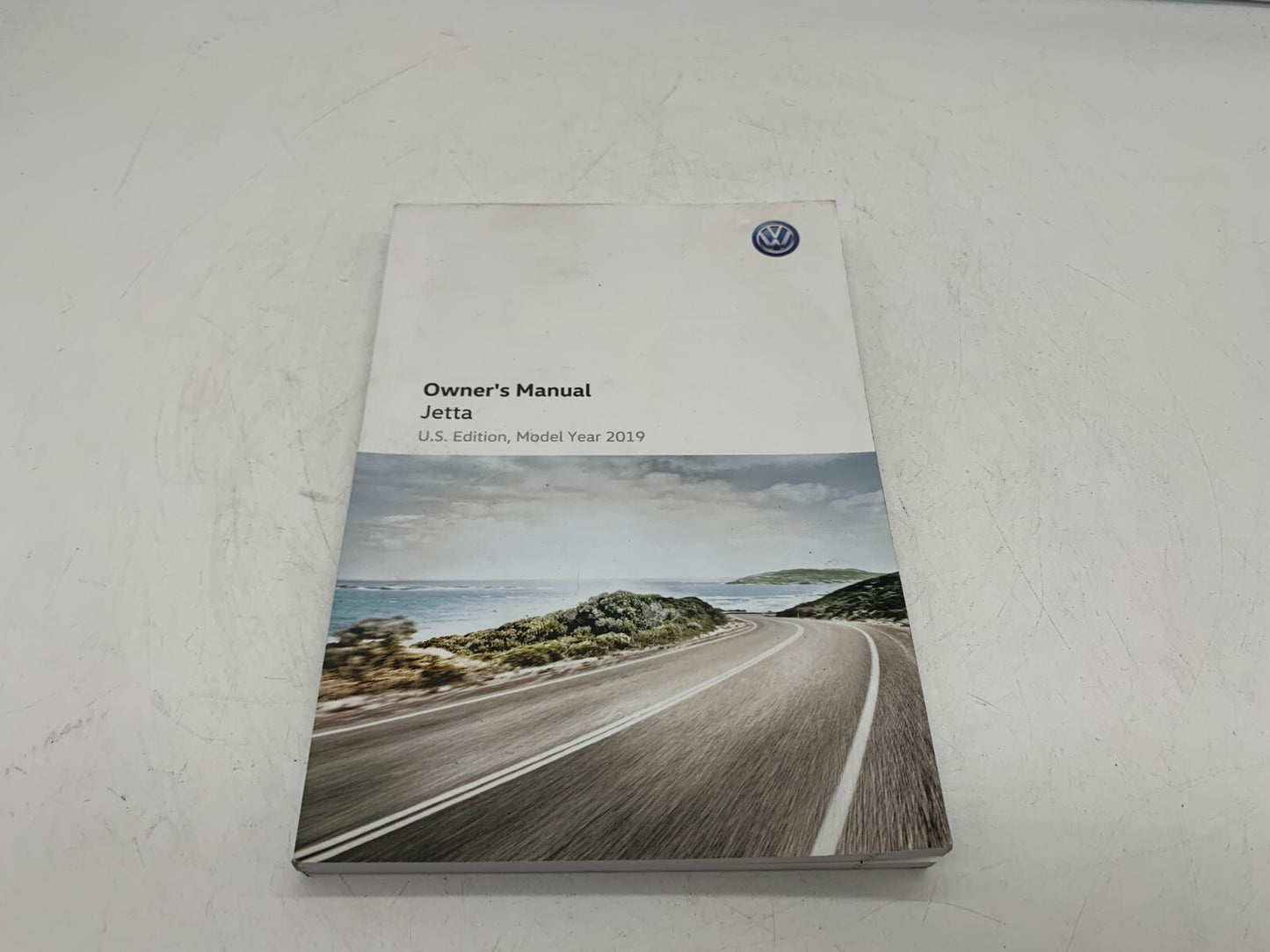 2019 Volkswagen Jetta Owners Manual OEM C03B15010