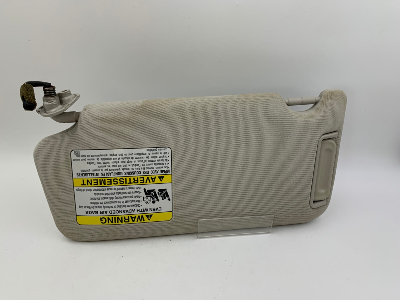 2010-2014 Subaru Legacy Passenger Sun Visor Gray Illuminated OEM B04B30009