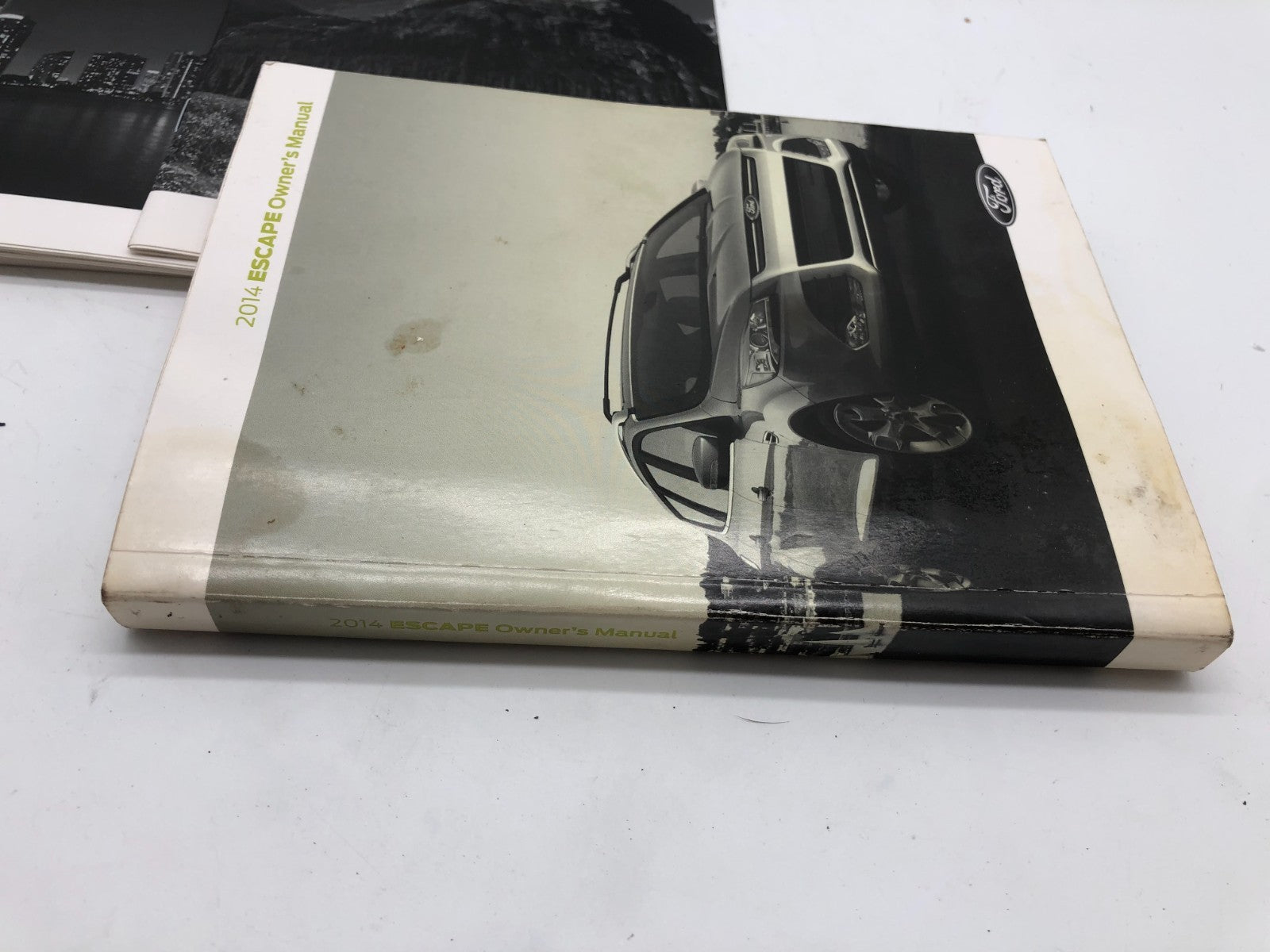 2014 Ford Escape Owners Manual Set with Case OEM B04B32087