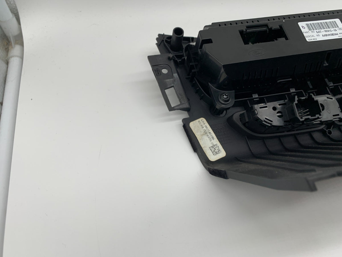 2017 Ford Escape AC Heater Climate Control Unit OEM B04B05006