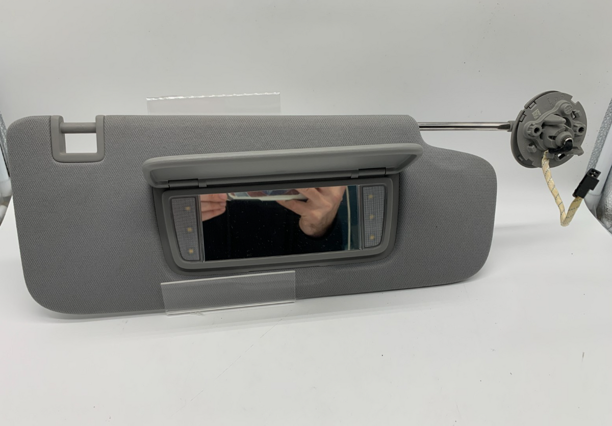 2021-2022 Chevrolet Trailblazer Passenger Sun Visor Gray OEM C01B07013