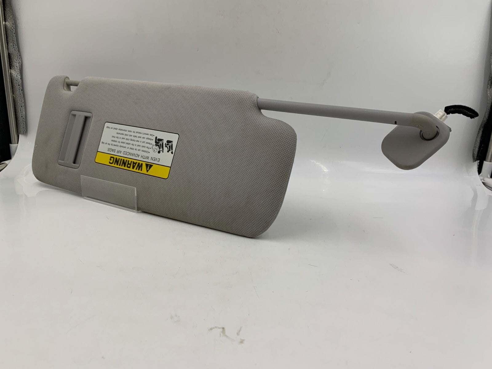 2015-2019 Hyundai Sonata Driver Sun Visor Gray Illumination OEM B02B16072