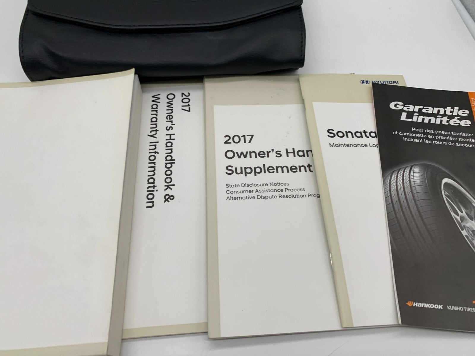 2017 Hyundai Sonata Owners Manual Set with Case OEM C01B07008