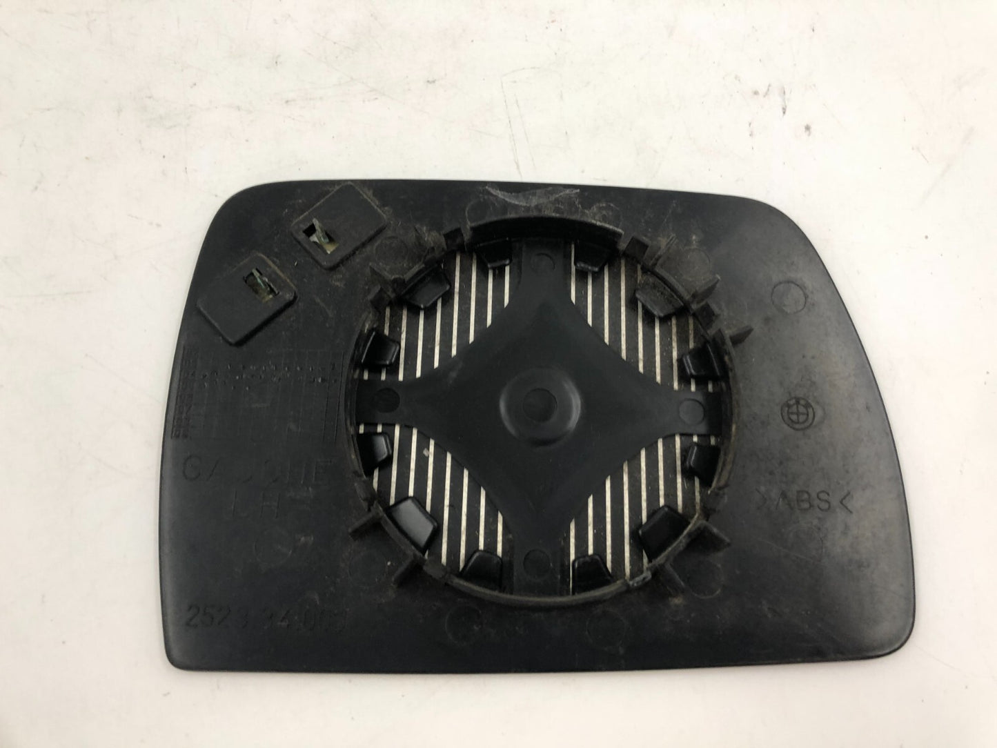 2004-2006 BMW X3 Driver Side View Power Door Mirror Glass Only OEM C03B54007