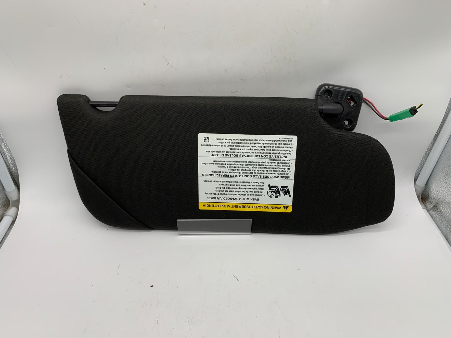 2013-2019 Ford Taurus Driver Sun Visor Illuminated Black OEM D03B42006
