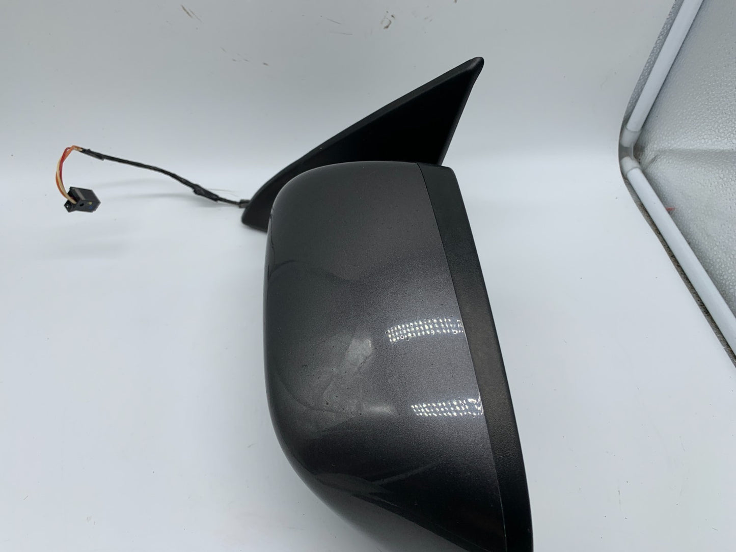 2014-2021 Jeep Cherokee Driver Side View Power Door Mirror Gray OEM A03B27010