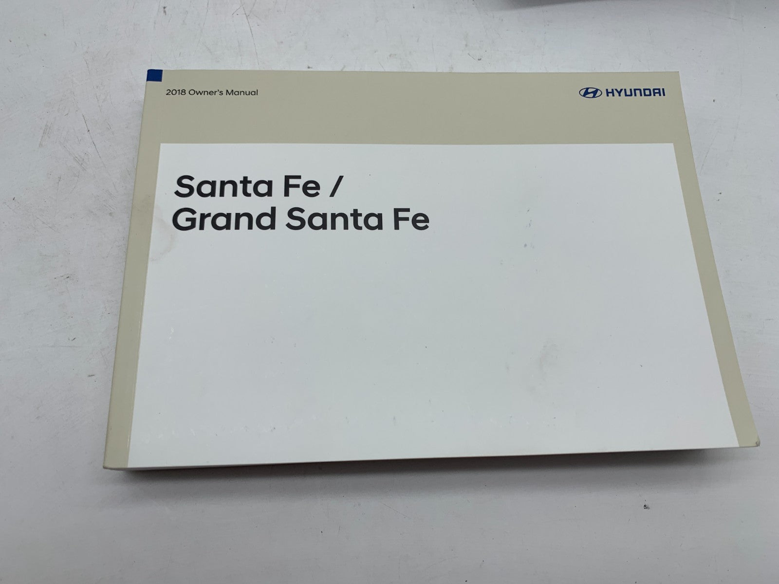 2018 Hyundai Grand Santa Fe Owners Manual Set with Case OEM D03B20004