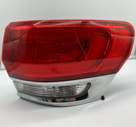 2015-2021 Jeep Grand Cherokee Passenger Side Tail Light Taillight OEM B03B28005