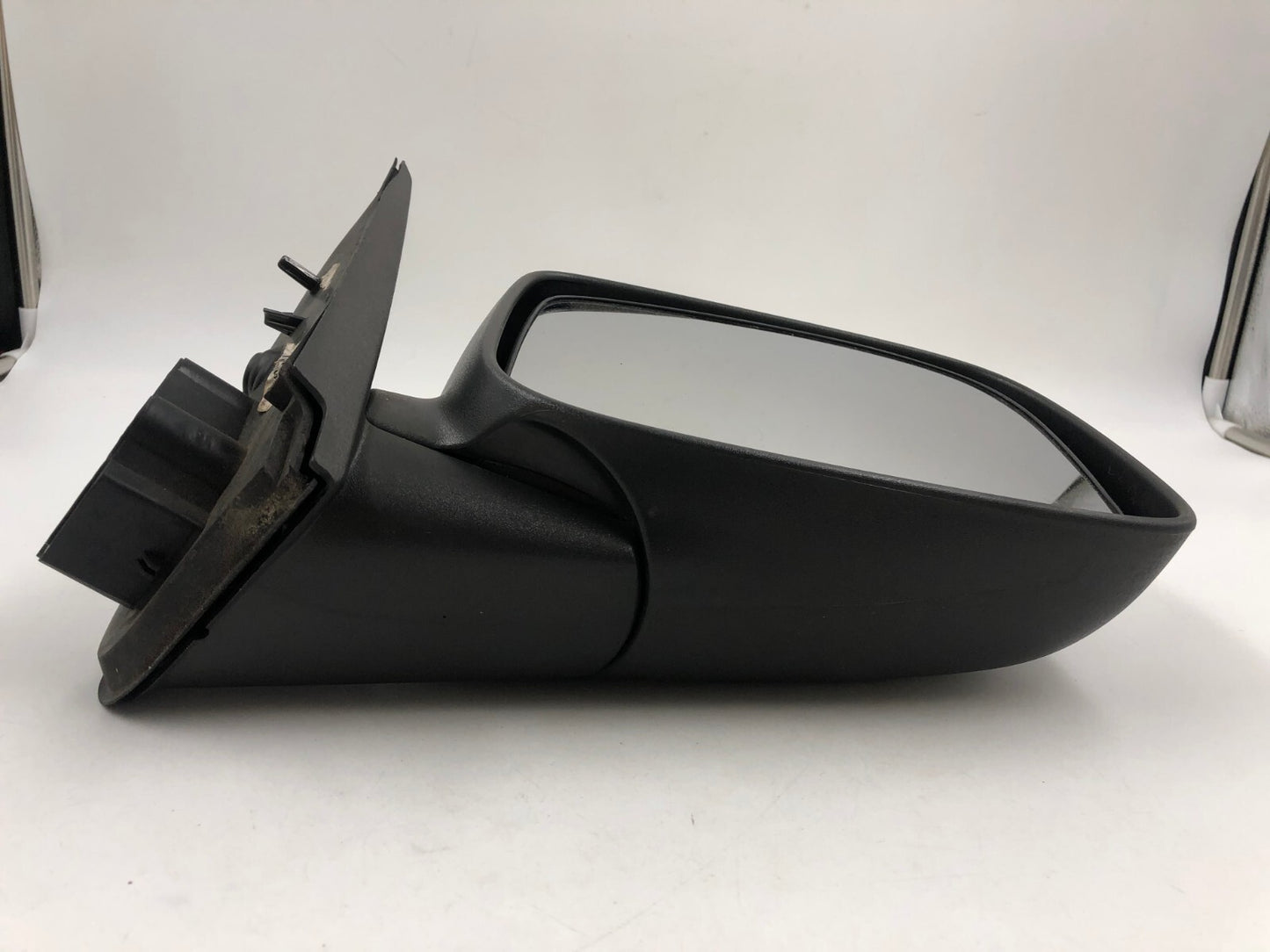 2004-2012 Chevrolet Colorado Passenger Side Manual Door Mirror Black C04B21049