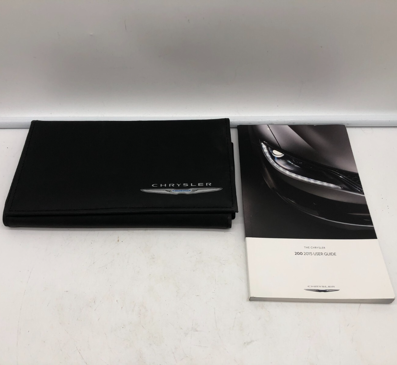 2015 Chrysler 200 Owners Manual with Case OEM A01B26004