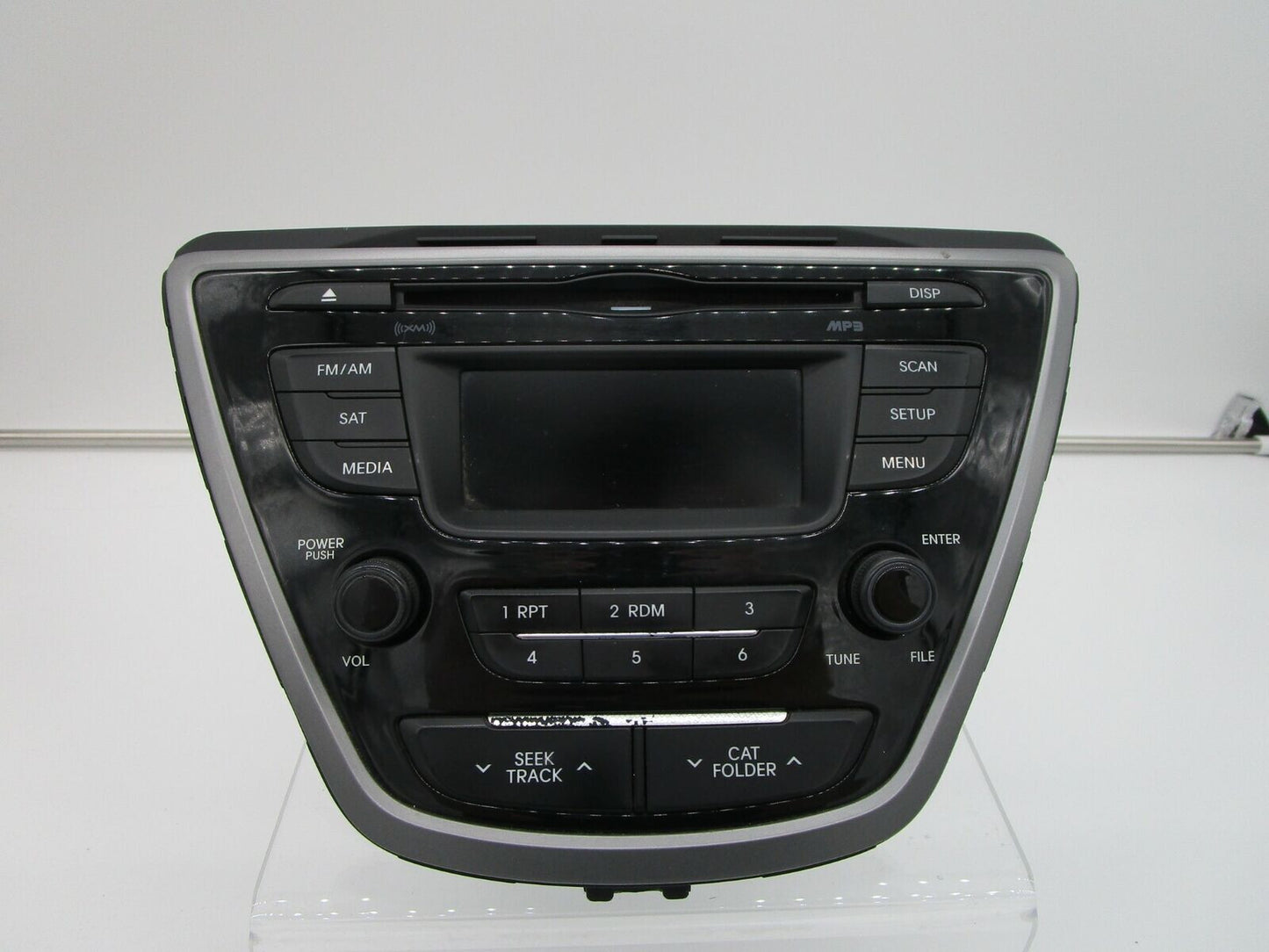 2014-2016 Hyundai Elantra AM FM CD Player Radio Receiver OEM C04B27021