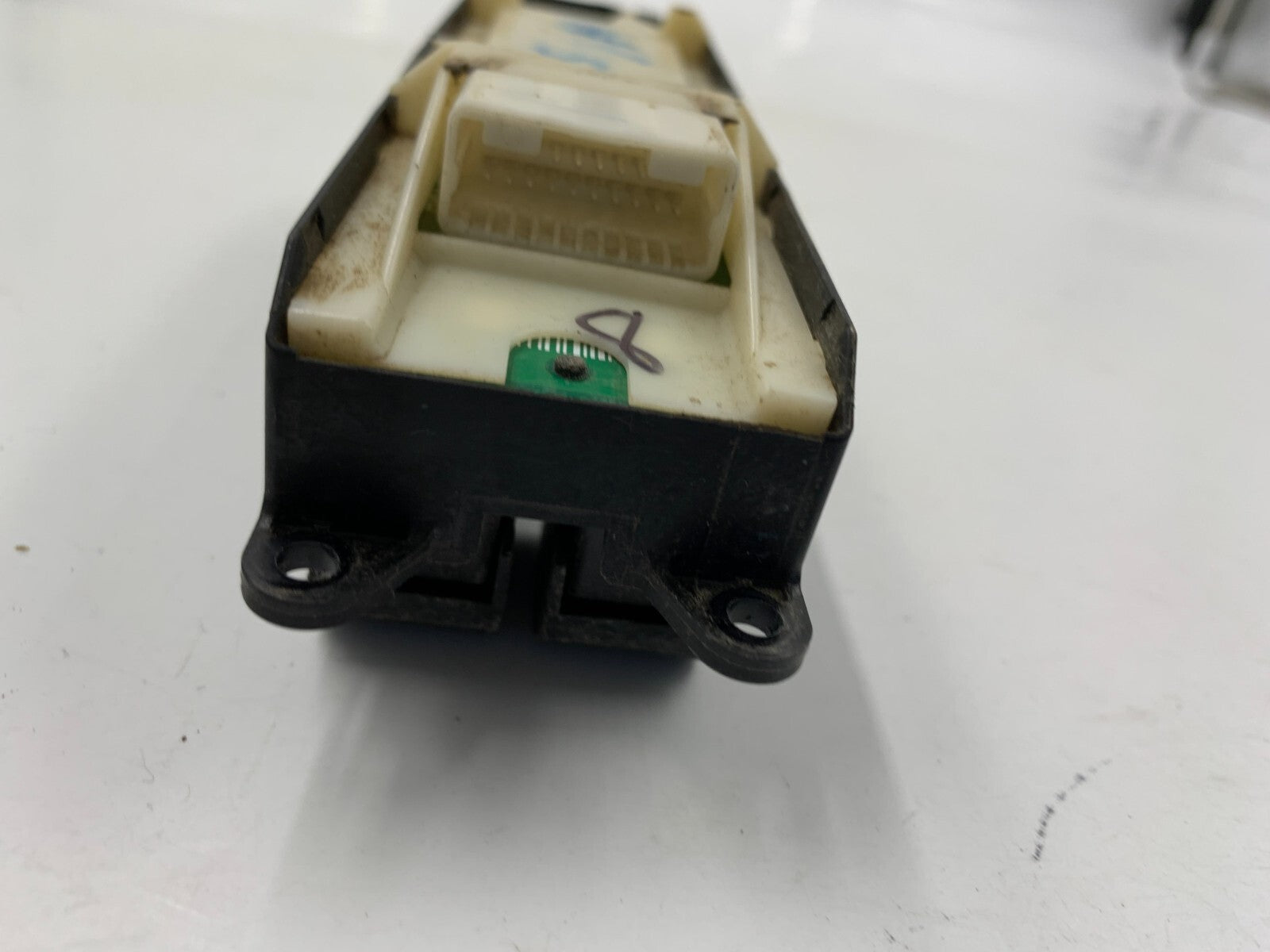 2011 Mercury Milan Master Power Window Switch OEM D04B07045