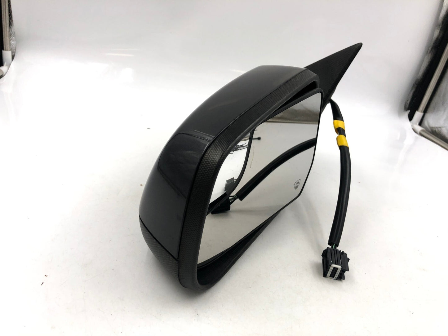 2011-2014 GMC Terrain Driver Side Power Door Mirror Gray OEM E03B64004