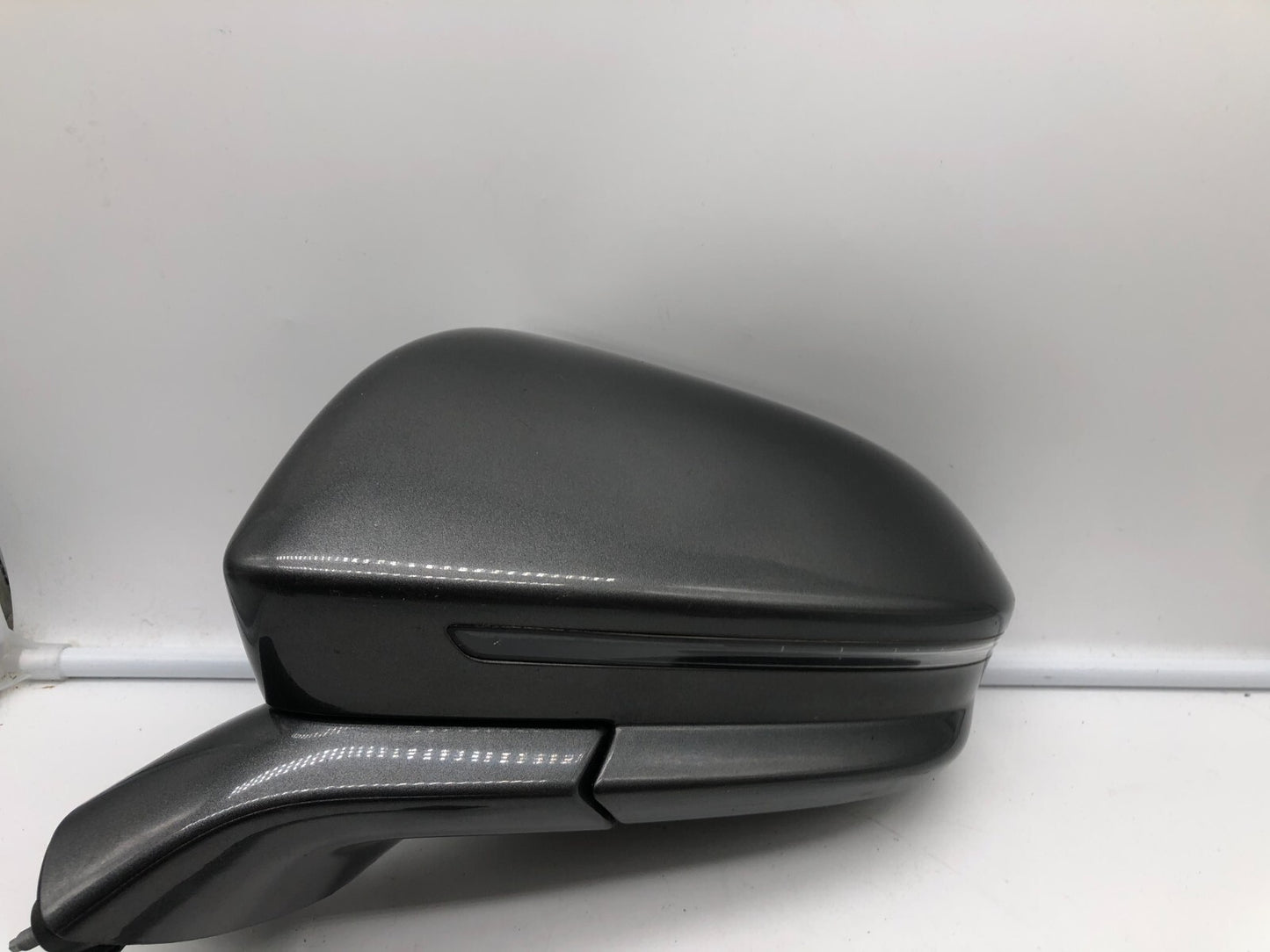 2015-2019 Lincoln MKC Driver Side Power Door Mirror Gray BSA OEM A02B25030