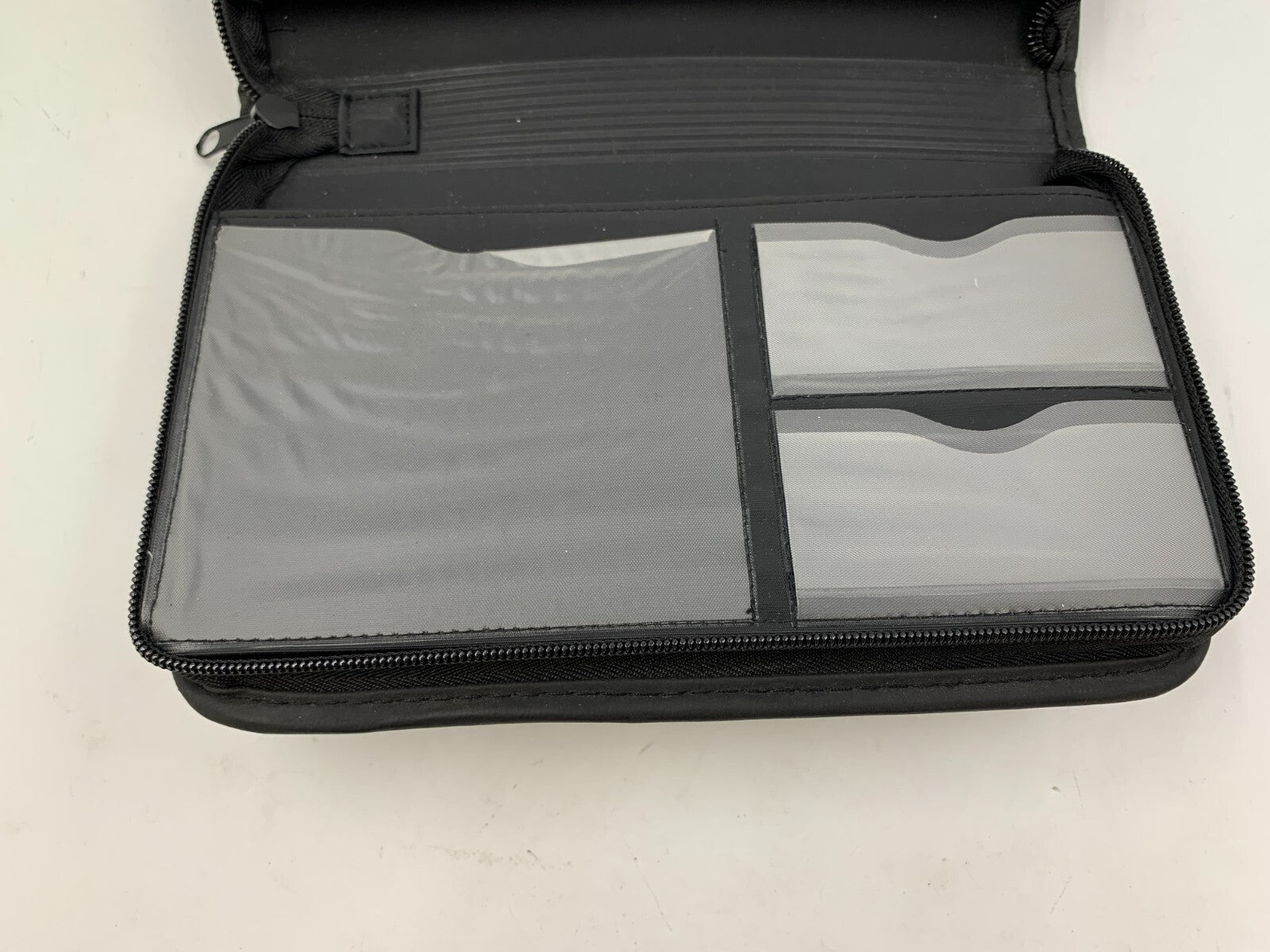 2006 Nissan Maxima Owners Manual Set with Case OEM B02B38083