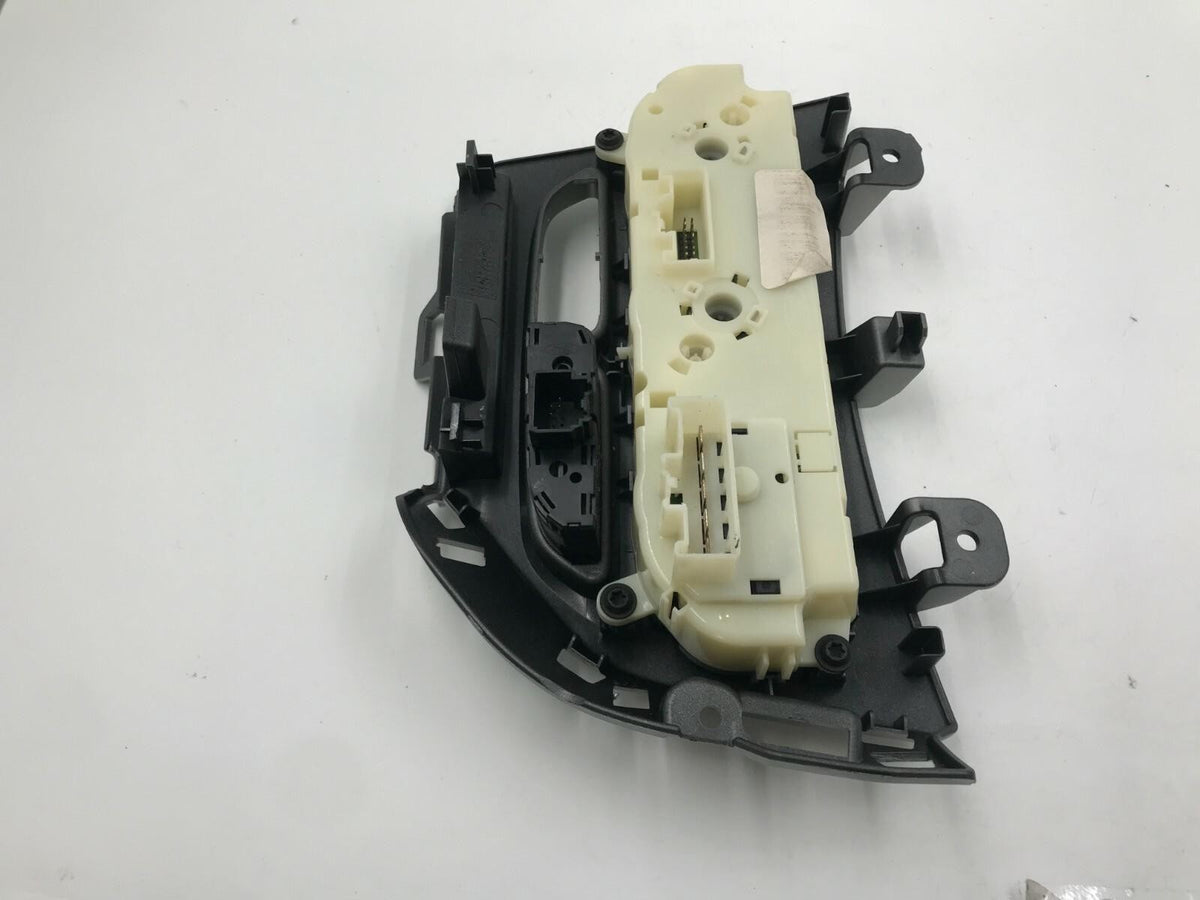 2013-2014 Ford Focus AC Heater Climate Control Unit OEM D02B16010