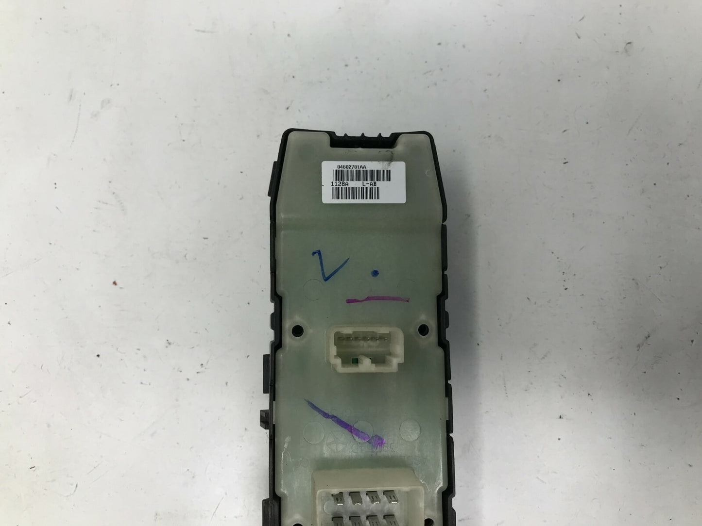 2006-2010 Jeep Grand Cherokee Master Power Window Switch OEM C02B21004