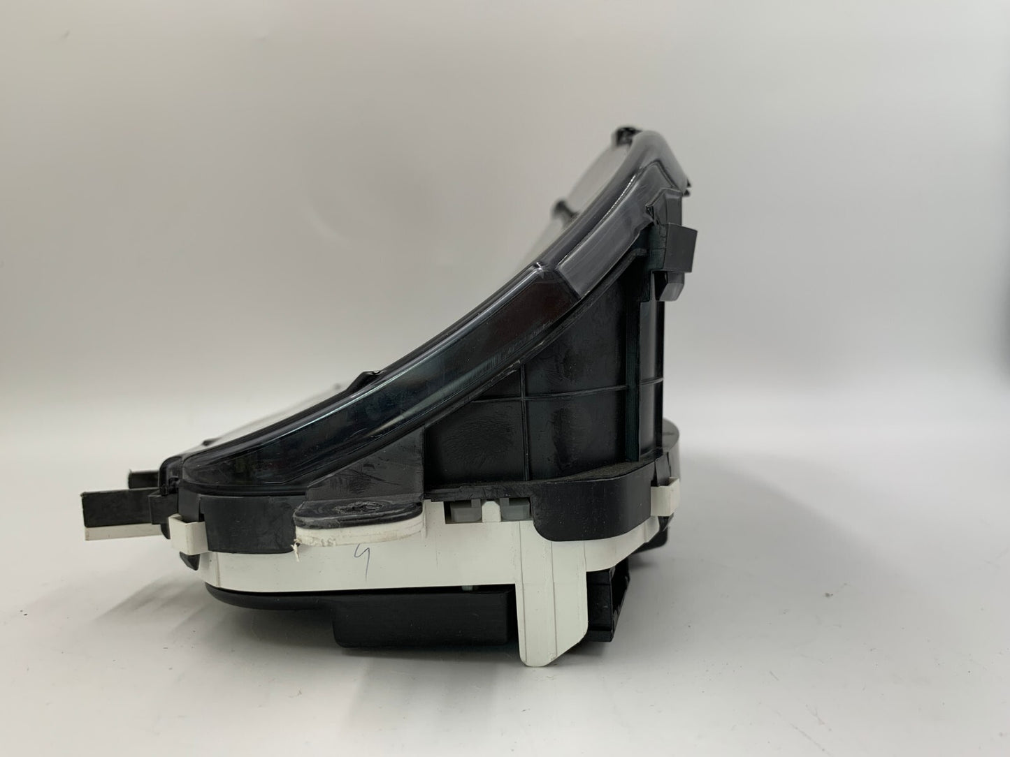 2009-2011 Cadillac STS Speedometer Instrument Cluster 10,471 Miles OEM E03B24023