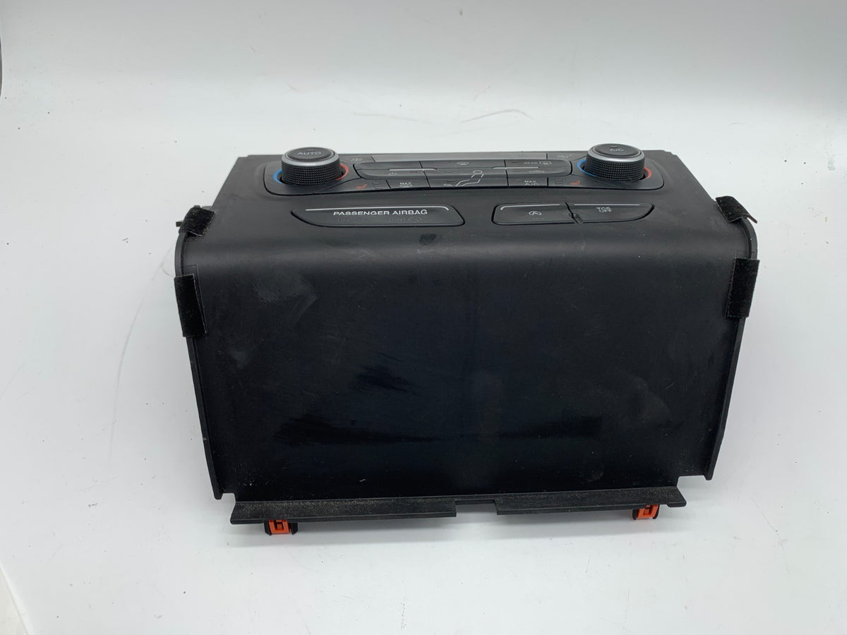 2018-2019 Ford Escape AC Heater Climate Control Unit OEM D03B35065