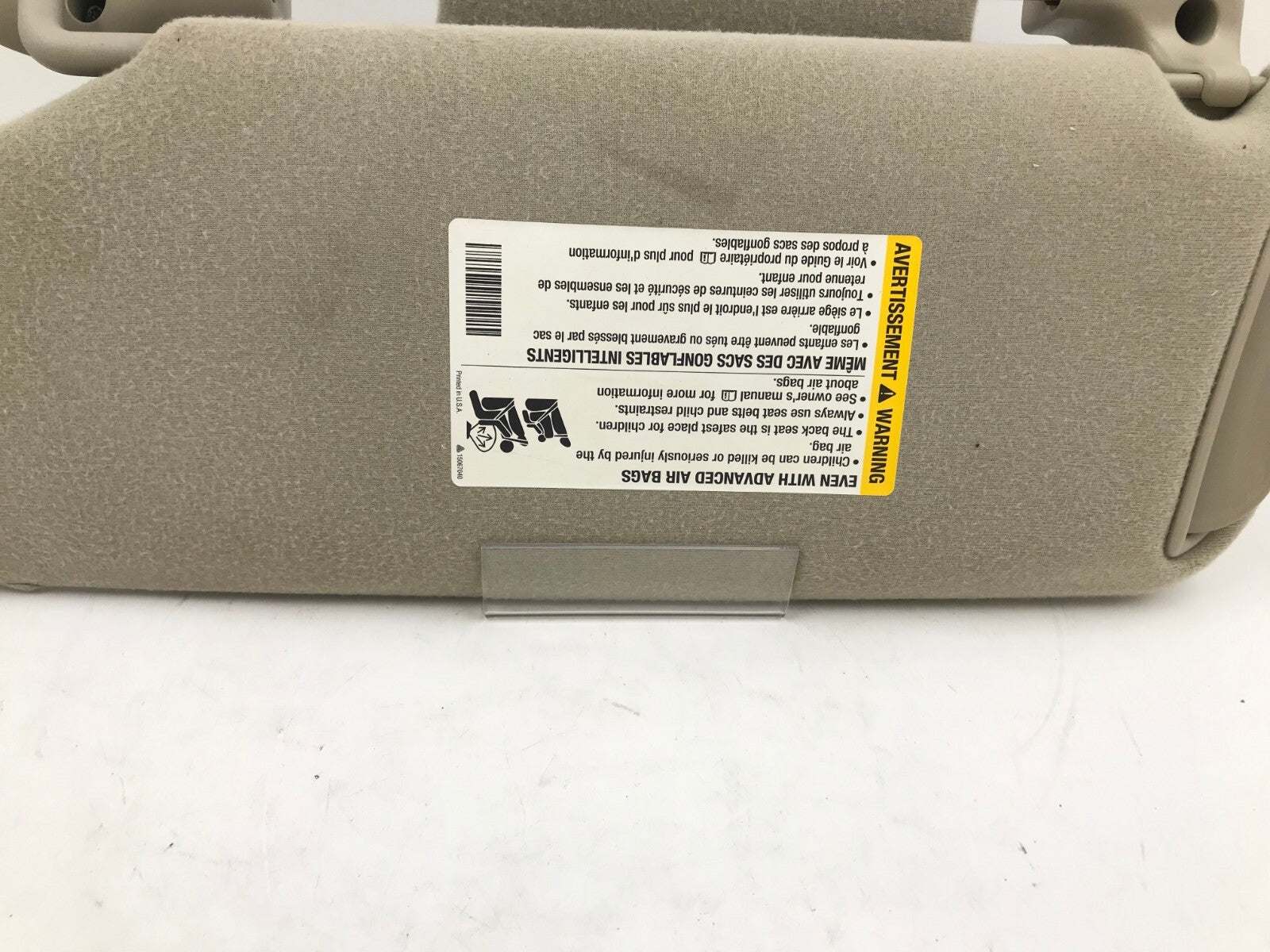 2000 Chevrolet Tahoe Passenger Sun Visor Gray Illuminated OEM B03B50053
