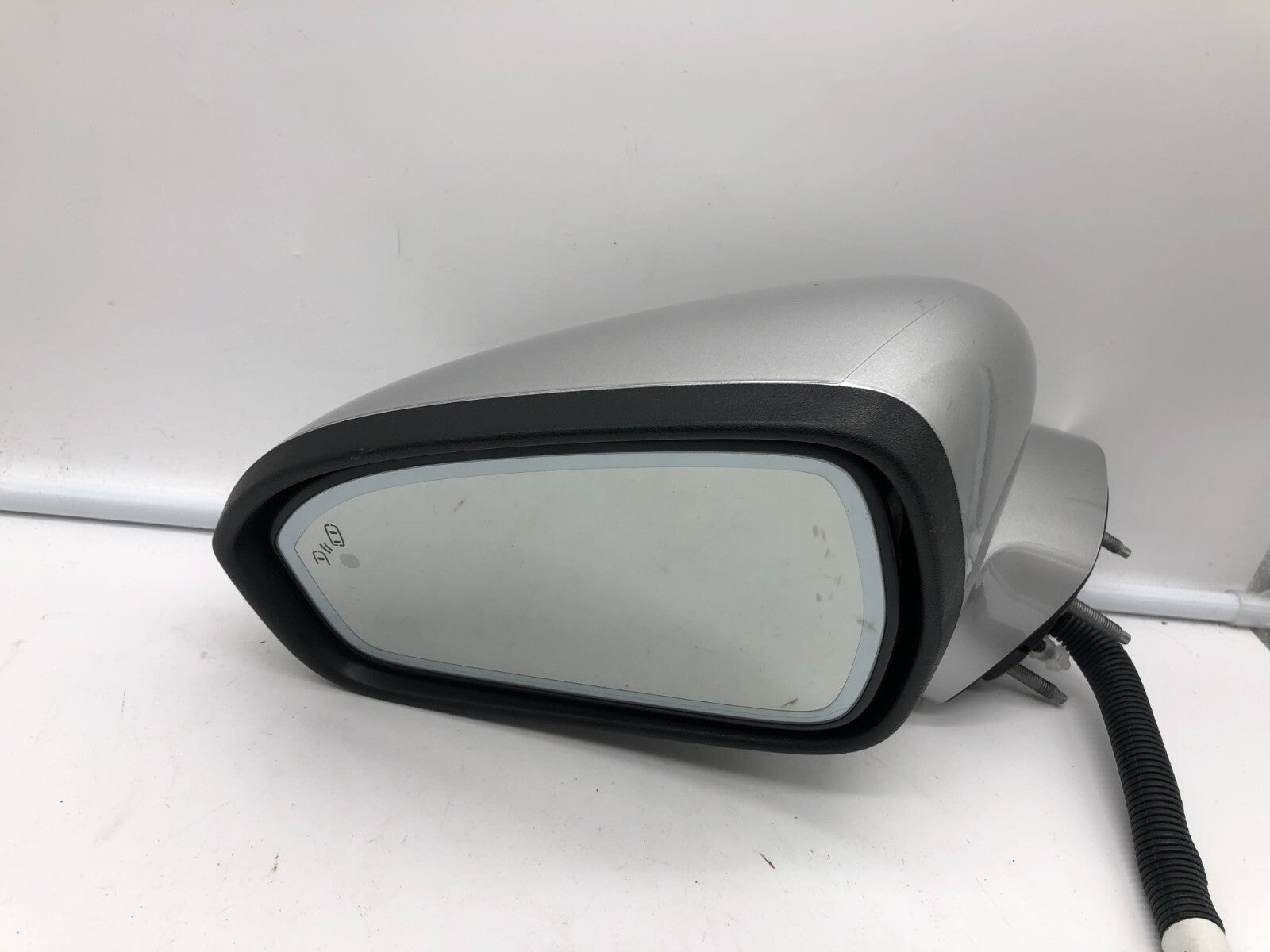 2019-2020 Ford Fusion Driver Side View Power Door Mirror Silver BSA A03B38060