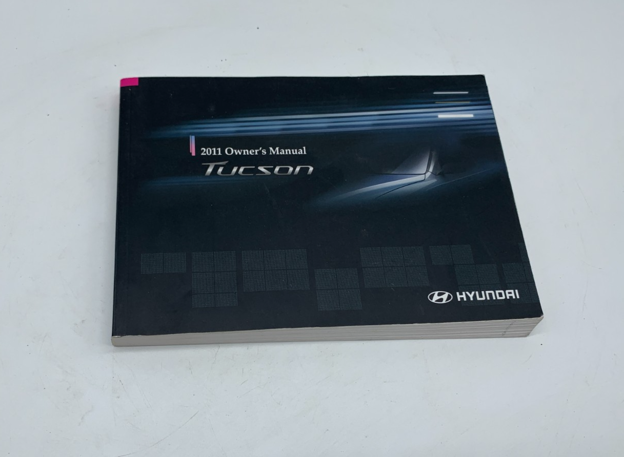 2011 Hyundai Tucson Owners Manual OEM C03B39007