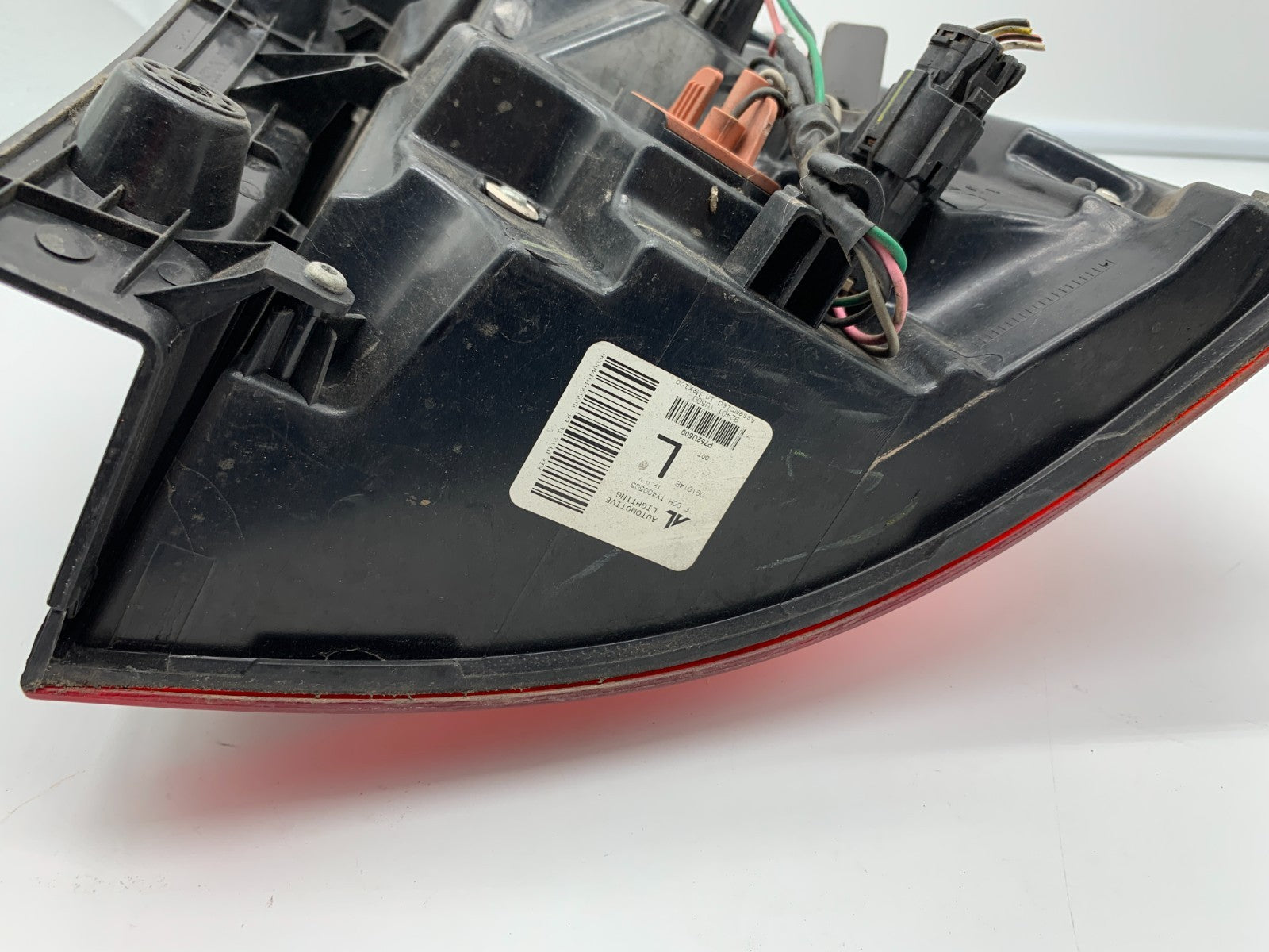 2014-2015 Kia Sorento Driver Tail Light Quarter Panel Lamp OEM