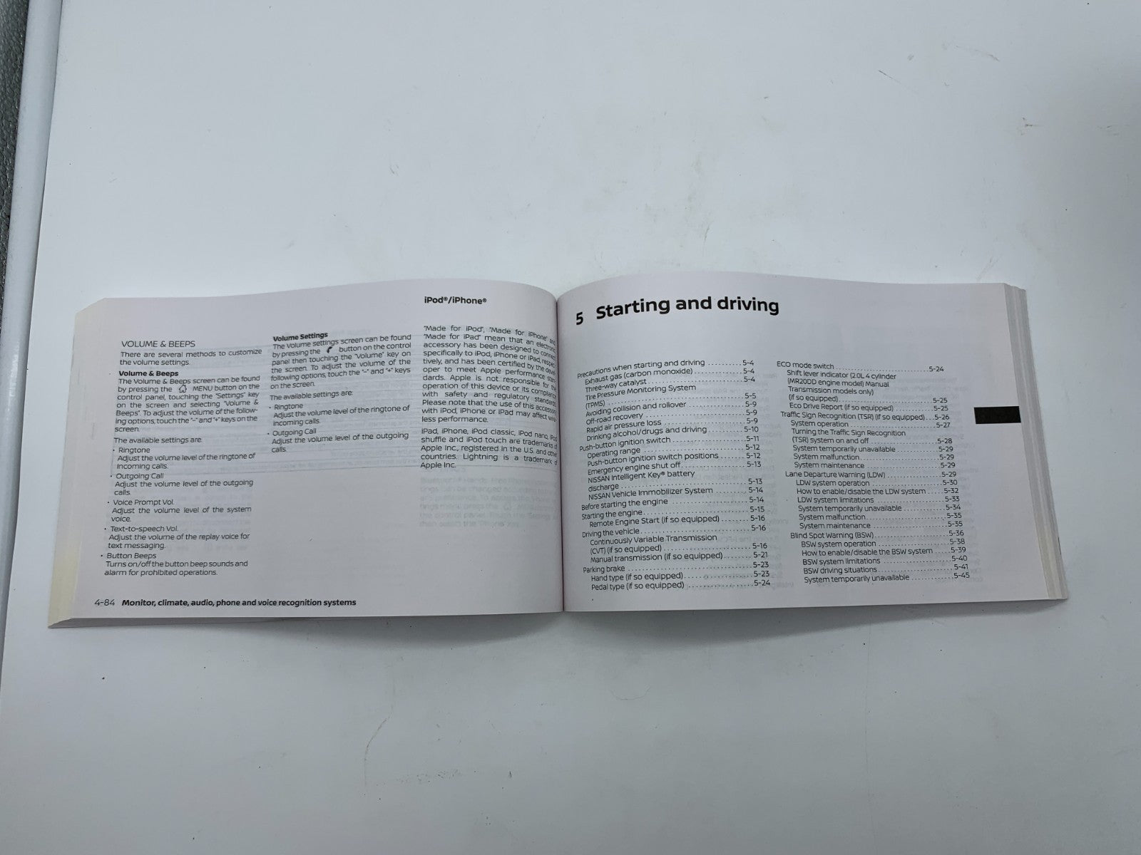 2022 Nissan Sentra Owners Manual Set with Case OEM