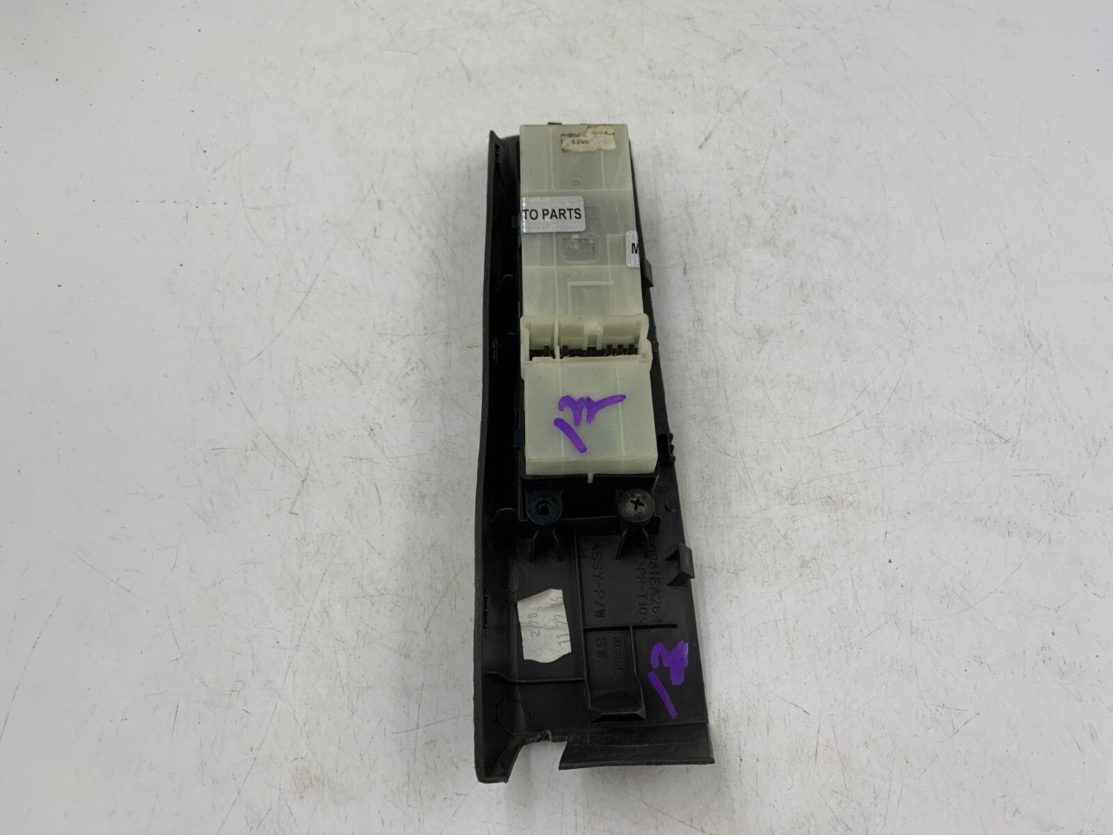 2011-2017 Jeep Patriot Master Power Window Switch OEM B03B31031