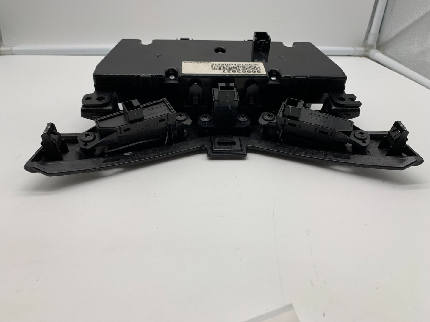 2011-2012 Chevrolet Cruze AC Heater Climate Control Unit OEM C04B20026