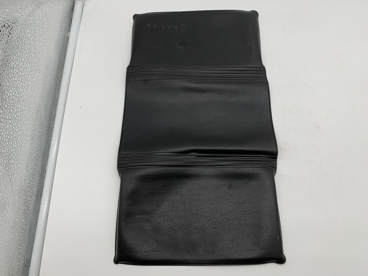 2005 Dodge Durango Owners Manual with Case OEM R01B17017