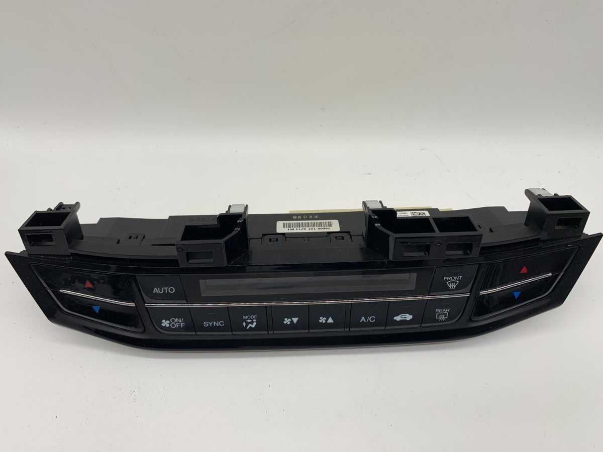 2016-2017 Honda Accord AC Heater Climate Control Unit OEM B02B10032