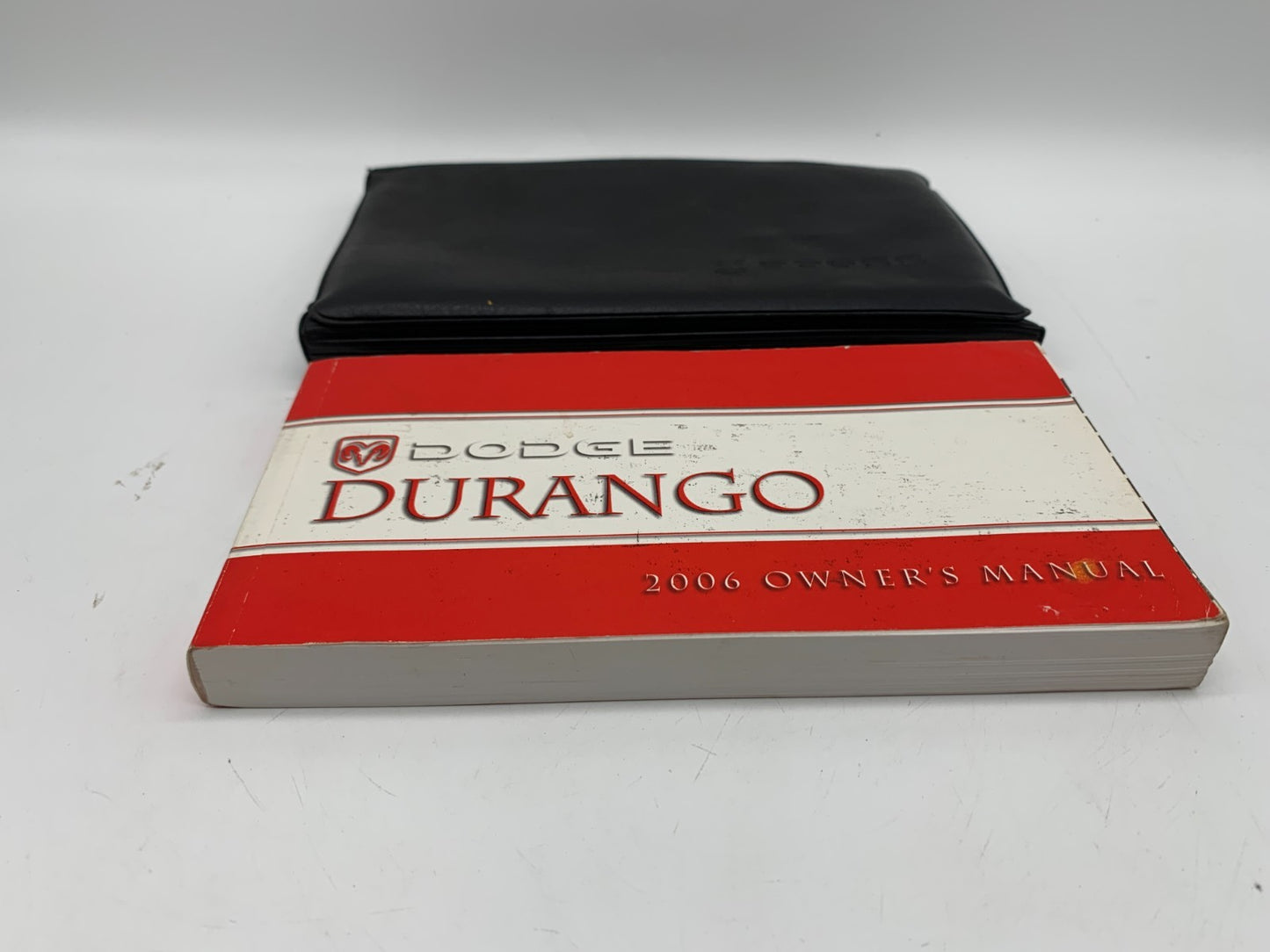 2006 Dodge Durango Owners Manual Set with Case OEM B03B32029