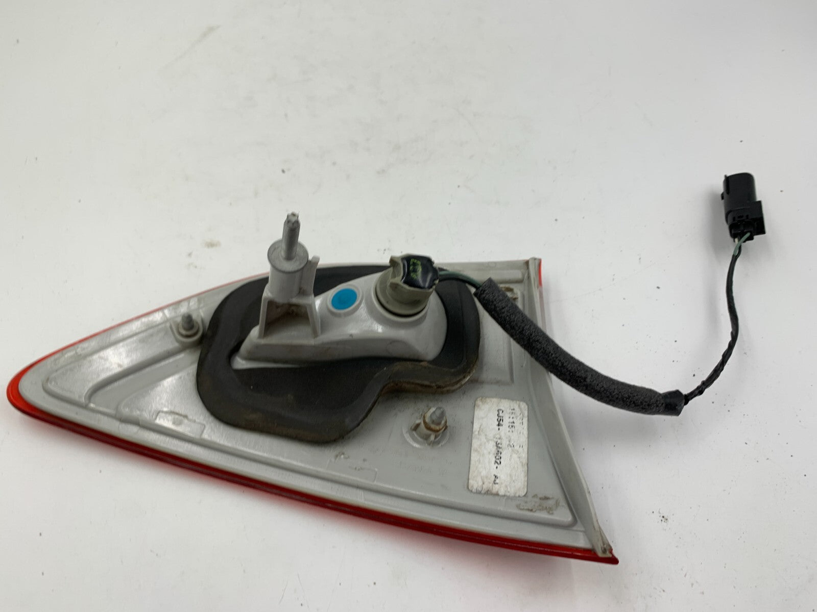 2013-2016 Ford Escape Passenger Side Trunk Lid Mounted Tail Light OEM B01B45059