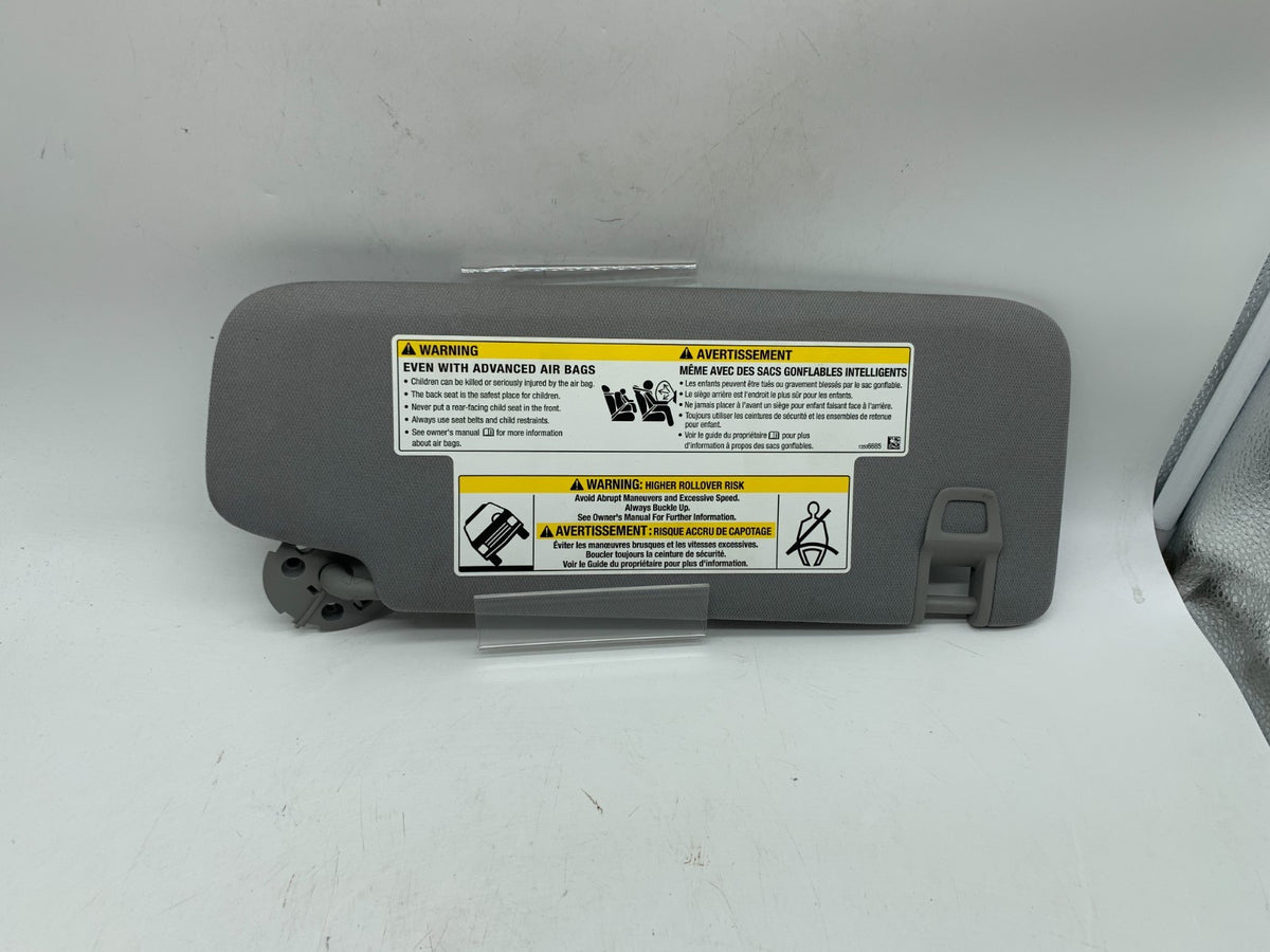 2018-2019 Chevrolet Equinox Driver Sun Visor Illumination Gray OEM D03B20001