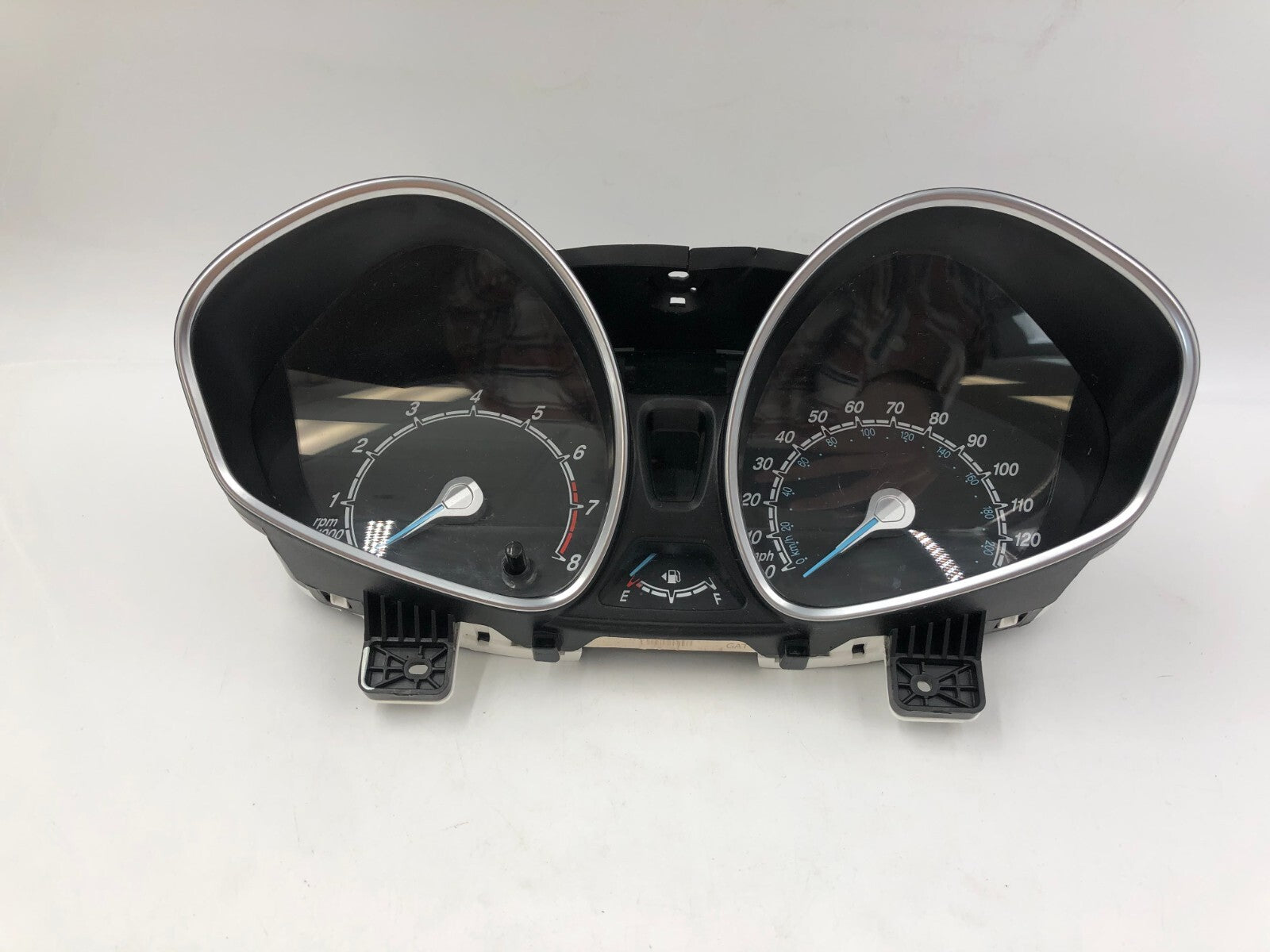 2015-2017 Ford Fiesta  Speedometer Instrument Cluster 24,582 Miles OEM C04B39008