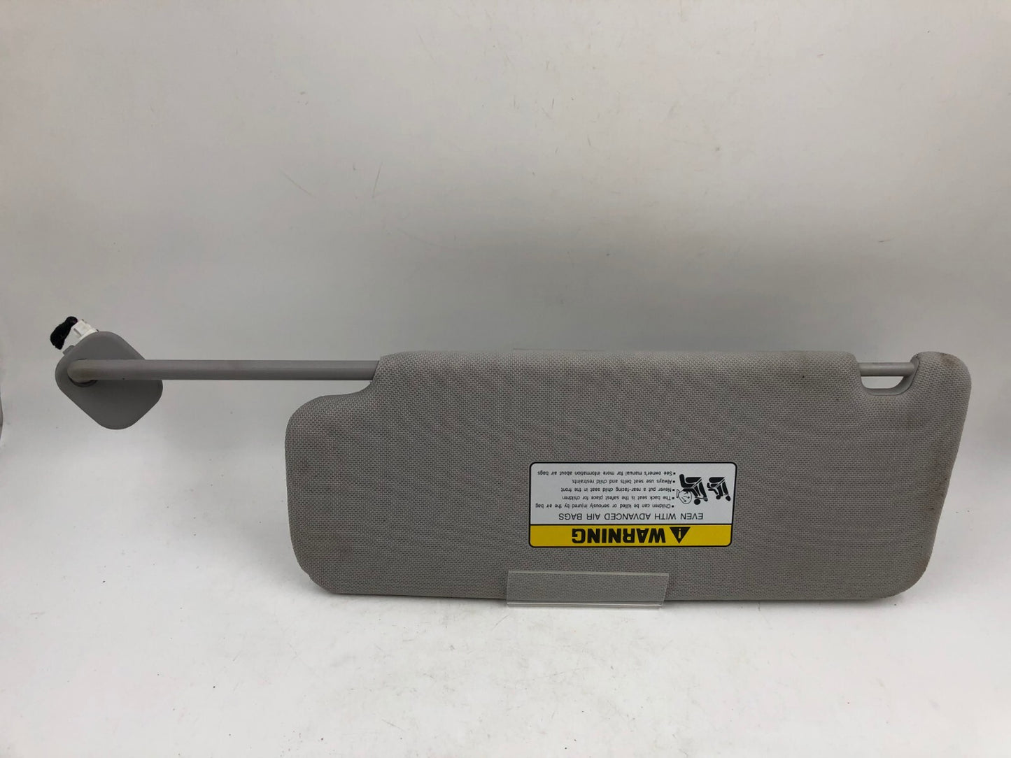2015-2019 Hyundai Elantra Passenger Sun Visor Gray OEM D04B01004