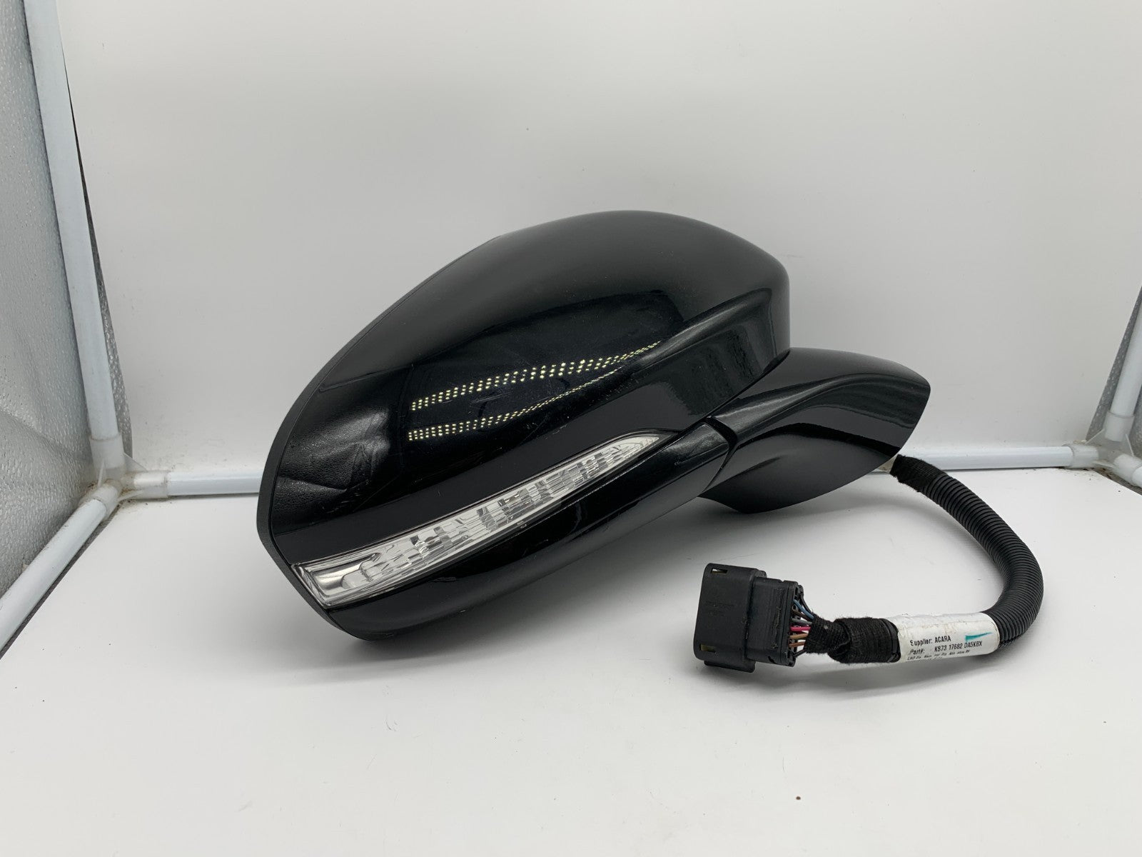 2019-2020 Ford Fusion Passenger Side View Power Door Mirror Black BSA B04B21004