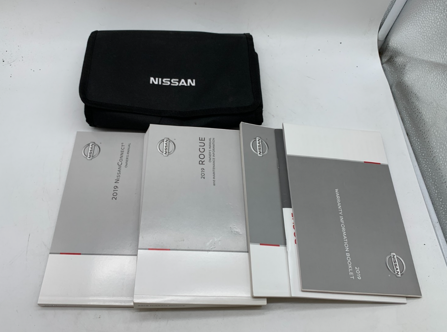 2019 Nissan Rogue Owners Manual Set with Case OEM A03B43002