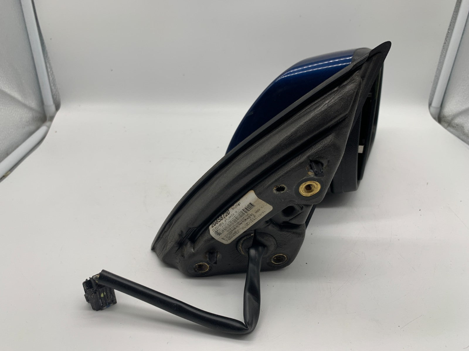 2010-2011 Chevrolet Equinox Passenger Side Power Door Mirror Blue OEM D03B64002