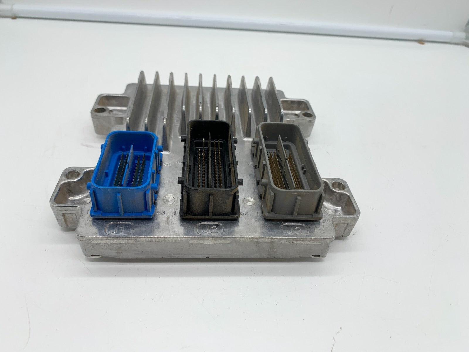 2017-2020 Chevrolet Trax Engine Control Module Unit ECU ECM OEM C03B31006