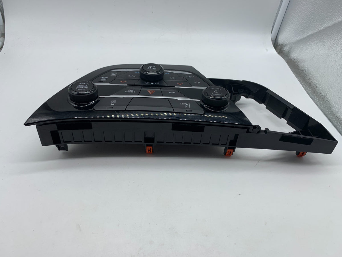 2018-2020 Chrysler Pacifica Climate Control 3 Zone AC Heater Unit OEM D03B50003