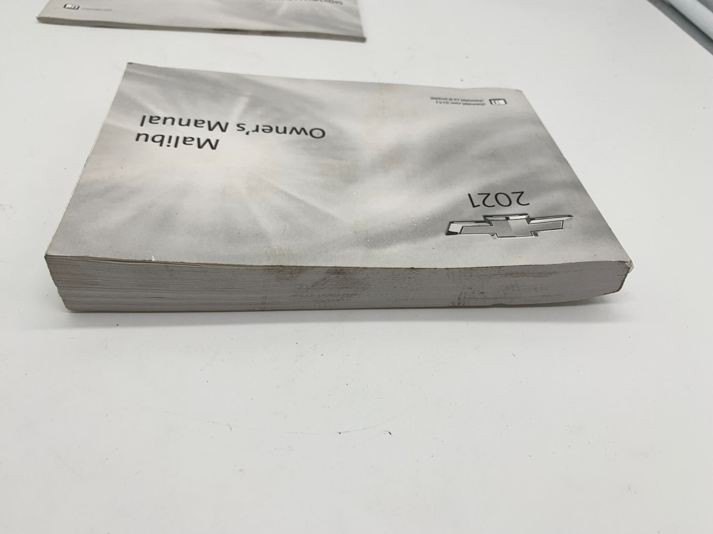 2021 Chevrolet Malibu Owners Manual Set OEM A02B54008